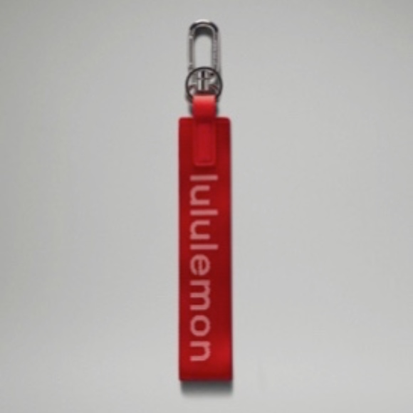 Lulu Red Lululemon Never Lost Keychain! Perfect condition! Red never lost - Picture 5 of 5